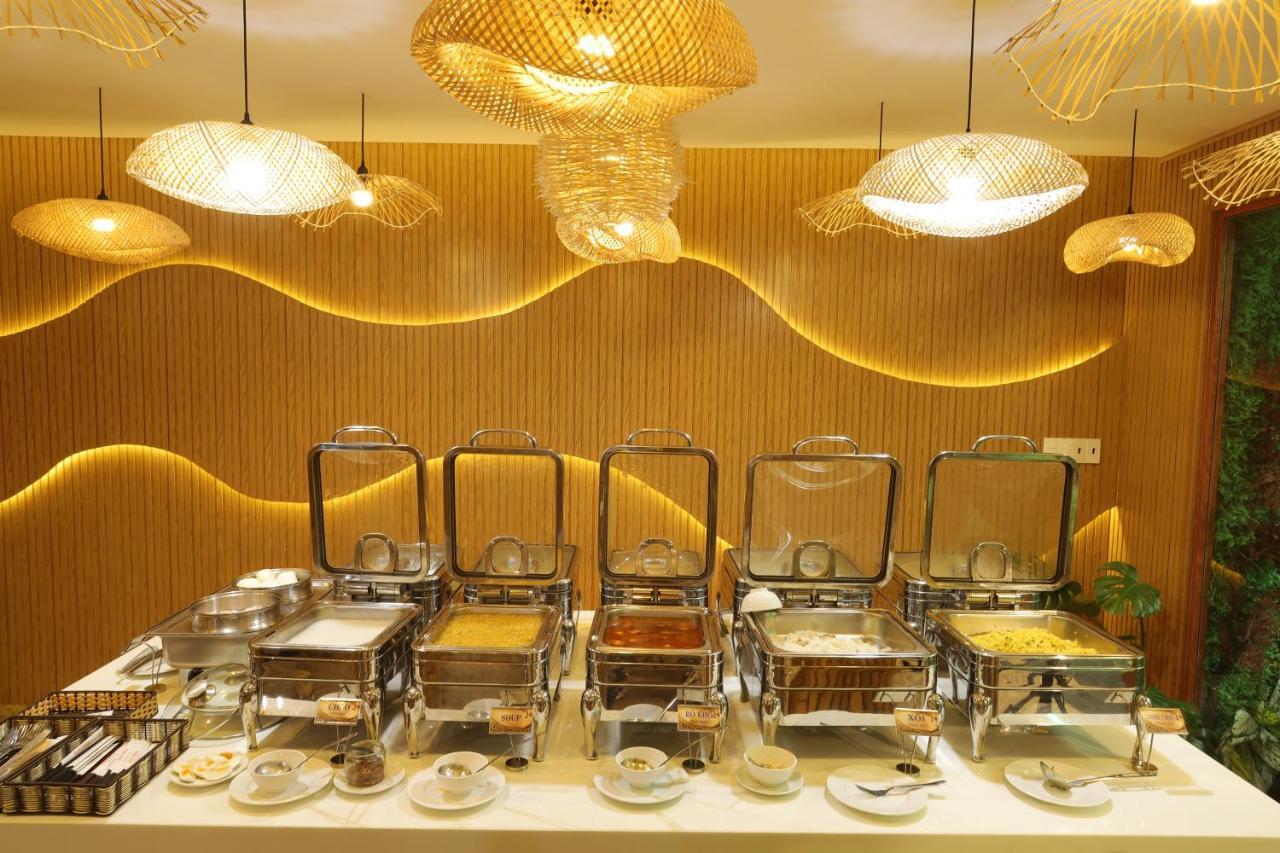 Pleiku Hotel エクステリア 写真
