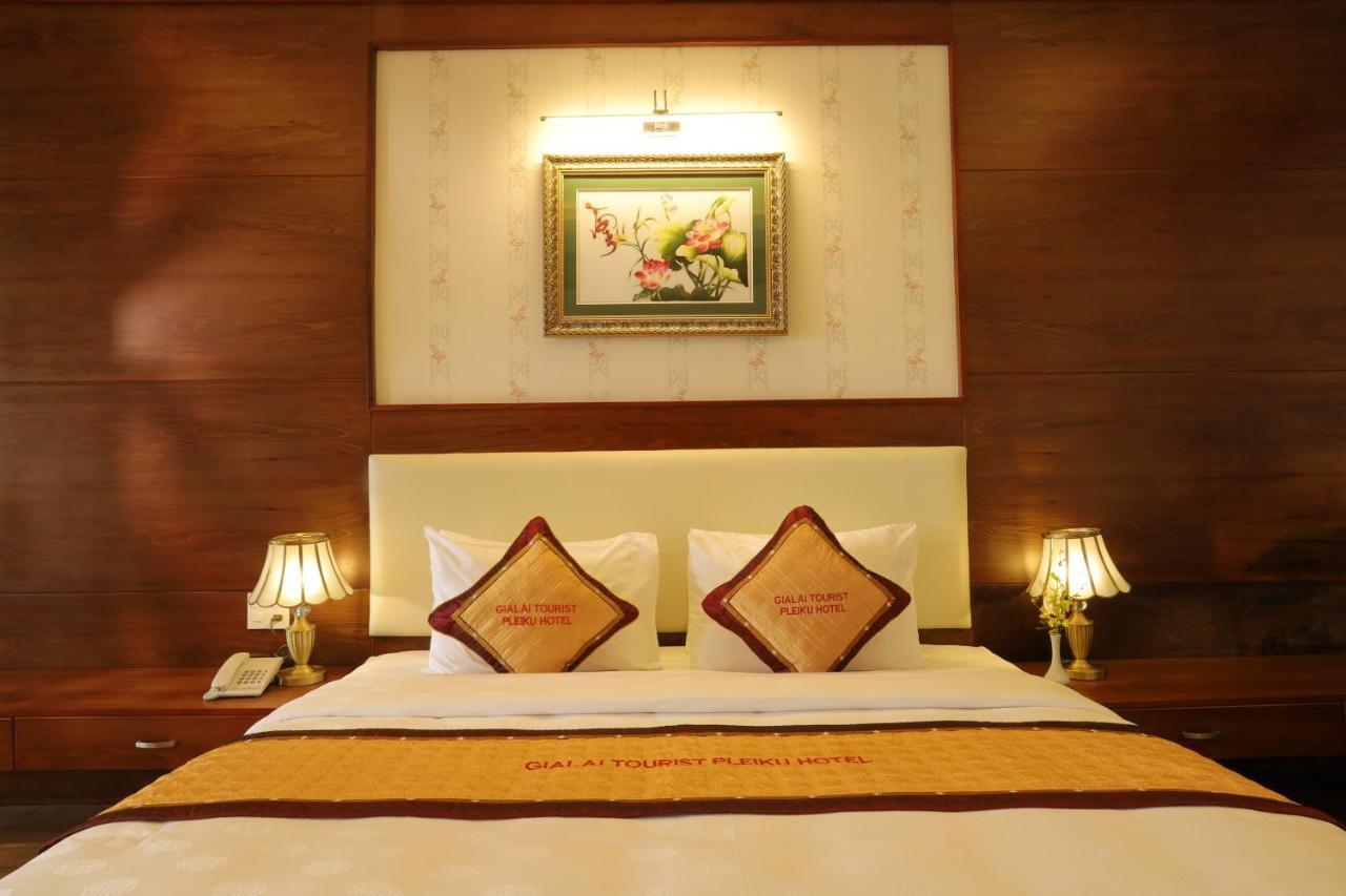Pleiku Hotel エクステリア 写真