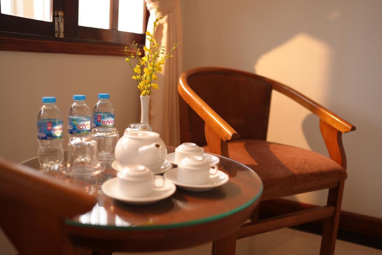Pleiku Hotel エクステリア 写真